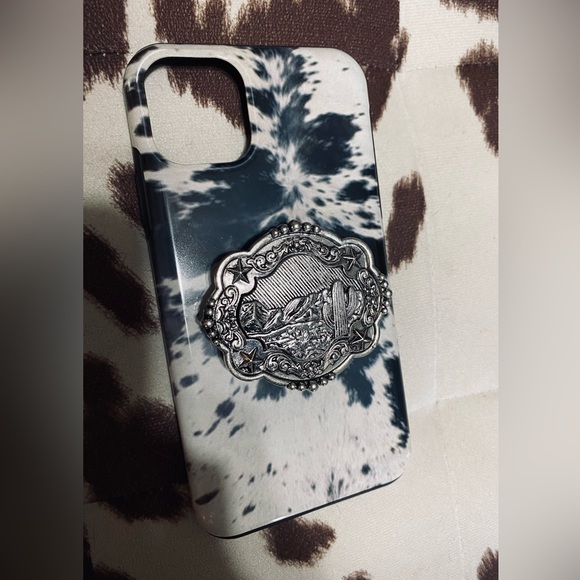 Cow Print iPhone 11 Pro Max case with Belt Buckle Pop Socket - Picture 1 of 1
